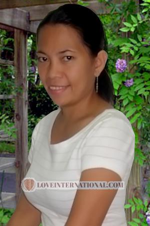 105464 - Carolyn Age: 51 - Philippines
