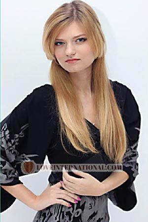 143526 - Victoria Age: 23 - Ukraine