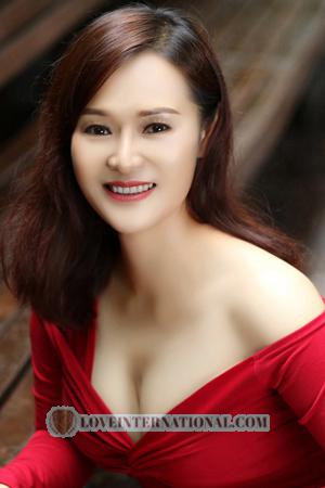 196482 - Suyin Age: 47 - China