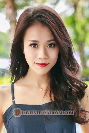 215297 - Karen Age: 28 - China