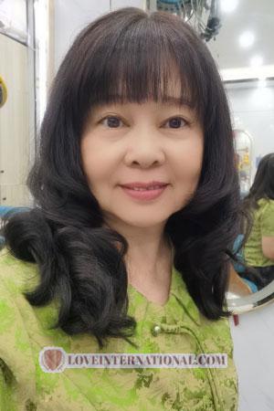 220985 - Helena Age: 67 - China