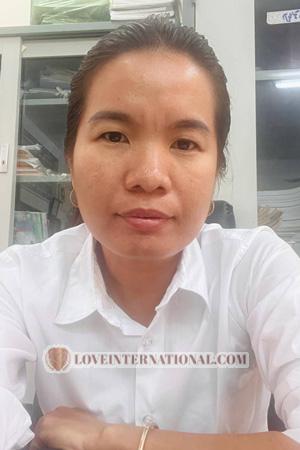 224007 - Theary Age: 40 - Cambodia