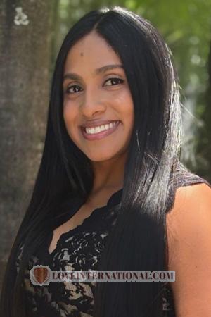 224611 - Michelle Age: 34 - Colombia